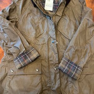 Barbour Classic Beadnell Wax Jacket - Green